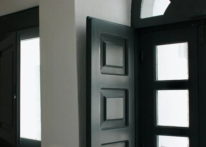 Villa The Lava By A Terre Cave Fira (Santorini)